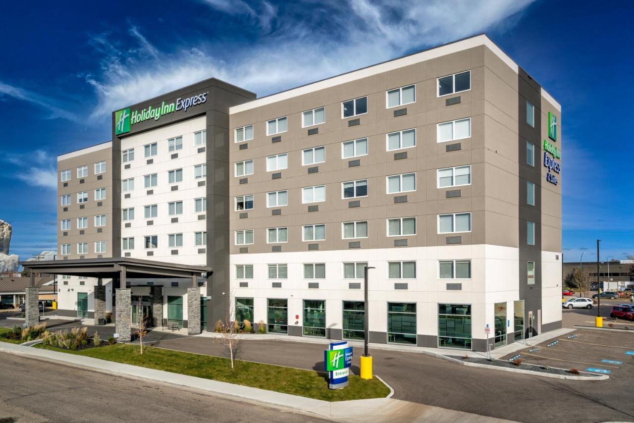 Holiday Inn Express & Suites - Brandon By Ihg Kültér fotó