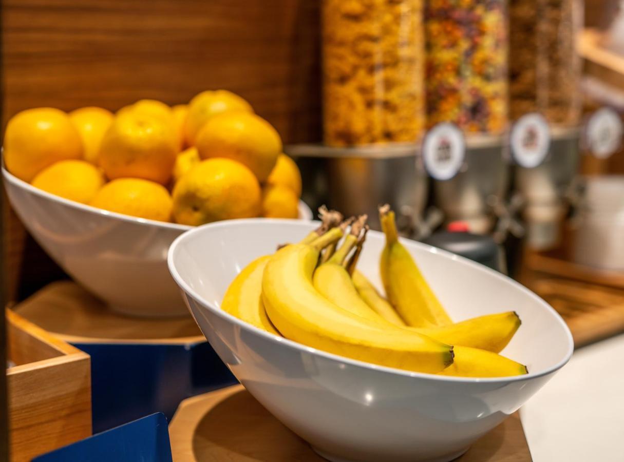 Holiday Inn Express & Suites - Brandon By Ihg Kültér fotó