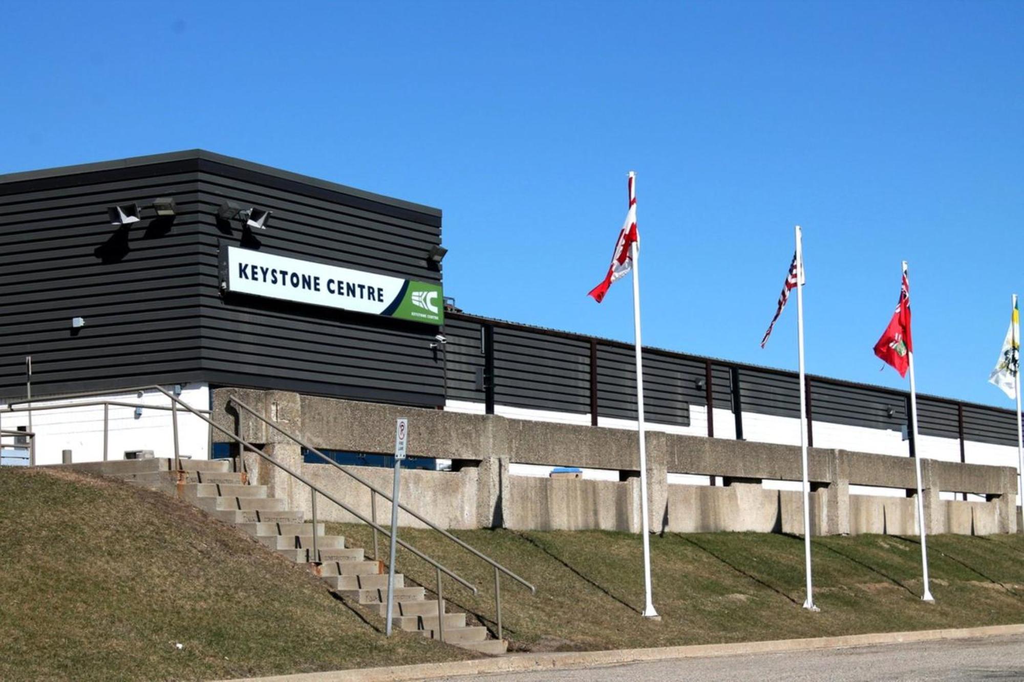 Holiday Inn Express & Suites - Brandon By Ihg Kültér fotó
